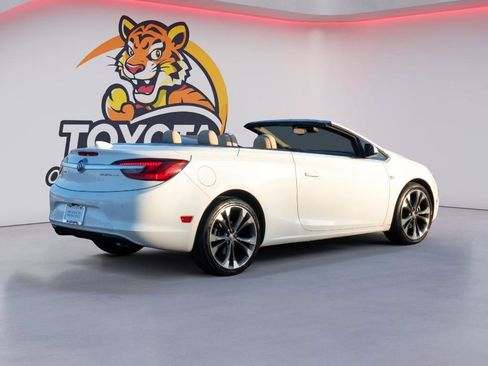 Used 2016 Buick Cascada Premium image 5