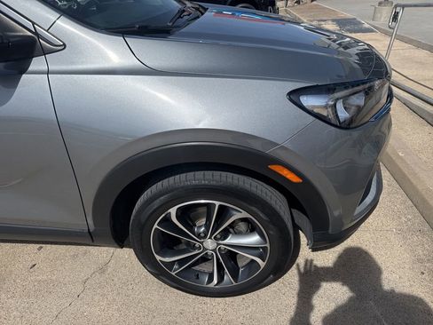 Used 2023 Buick Encore GX Select image 4
