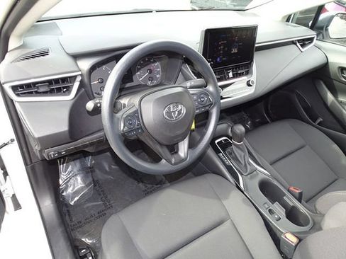Used 2024 Toyota Corolla LE FWD image 20
