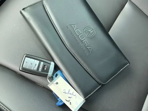 Used 2018 Acura TLX FWD image 14