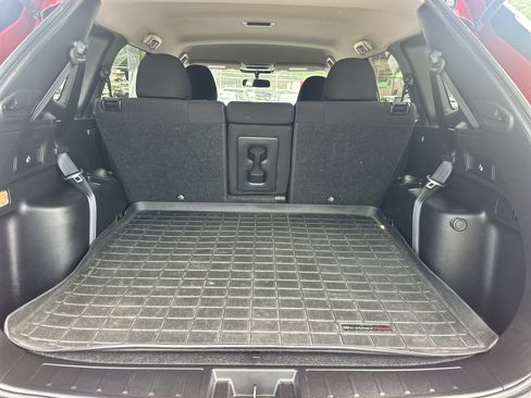 Used 2023 Mitsubishi Outlander ES AWD/4WD image 4