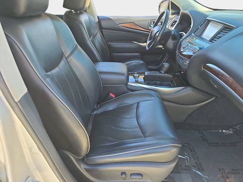 Used 2015 INFINITI QX60 FWD w/ Deluxe Touring Package image 12