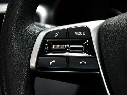 Used 2019 Kia Sorento LX image 20