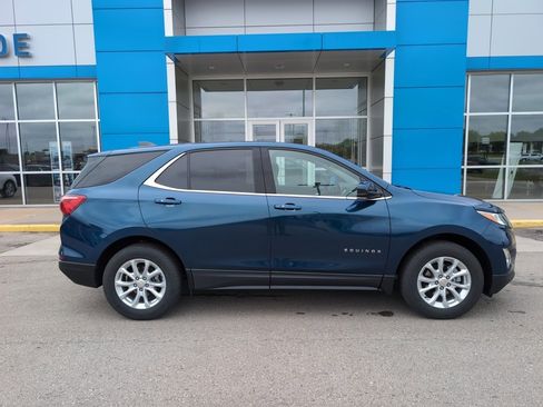 Used 2019 Chevrolet Equinox LT image 1