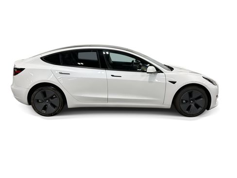 Certified 2023 Tesla Model 3 Standard Range RWD image 7