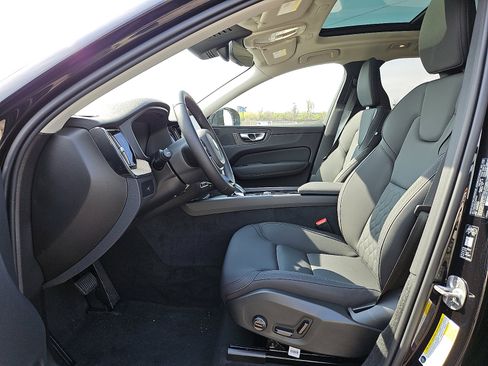 New 2026 Volvo XC60 B5 Plus w/ Protection Package Premier AWD/4WD image 11