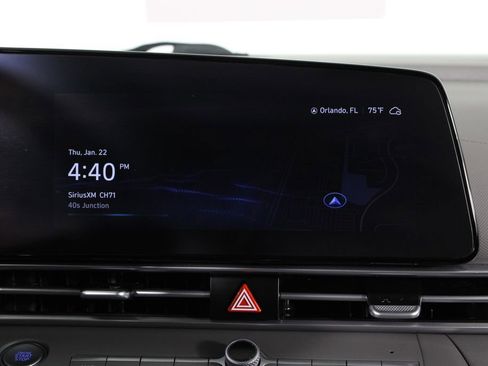 Certified 2023 Hyundai Elantra SEL w/ Convenience Package image 8