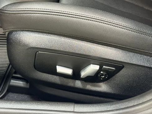 Used 2018 BMW 530i w/ Premium Package RWD image 23