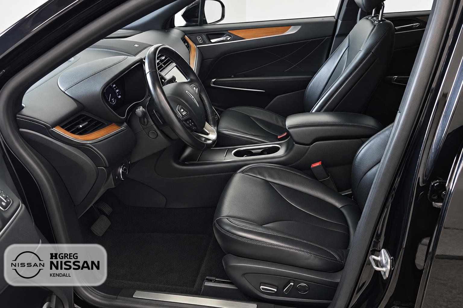 Used 2019 Lincoln MKC Reserve AWD/4WD image 7