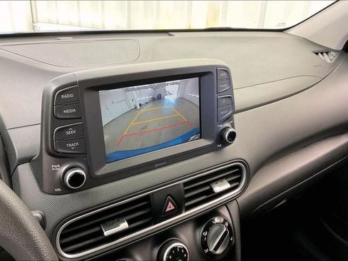 Used 2021 Hyundai Kona SE AWD/4WD image 27