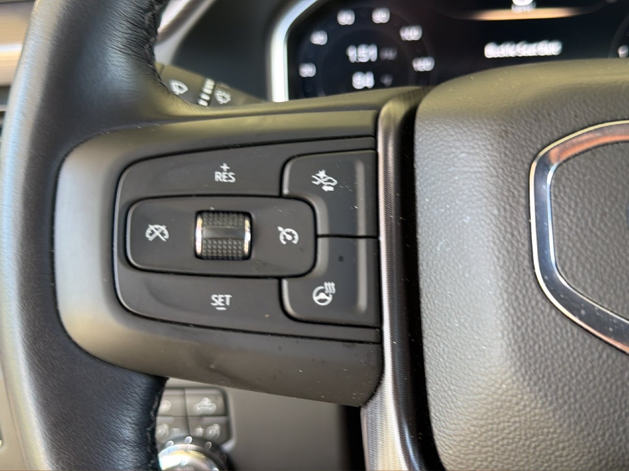 Used 2026 GMC Sierra 3500 Denali Ultimate AWD/4WD image 24