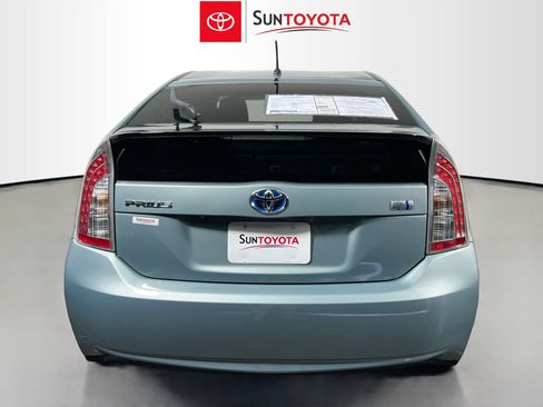 Used 2015 Toyota Prius Two image 5