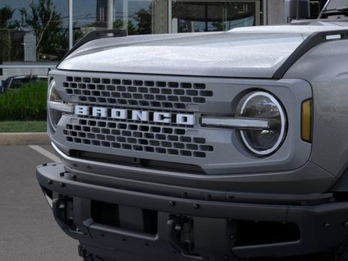 New 2026 Ford Bronco Badlands AWD/4WD image 19