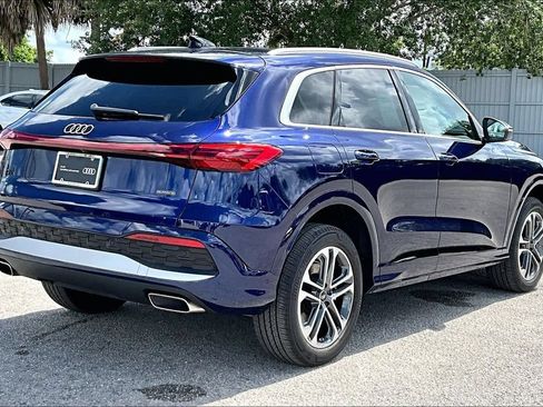 Certified 2025 Audi Q5 Premium w/ Premium Plus AWD/4WD image 5