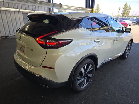 Used 2024 Nissan Murano SL image 2