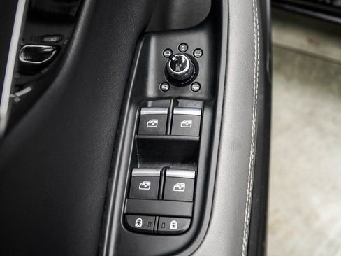 Used 2025 Audi Q7 3.0T Premium Plus image 28