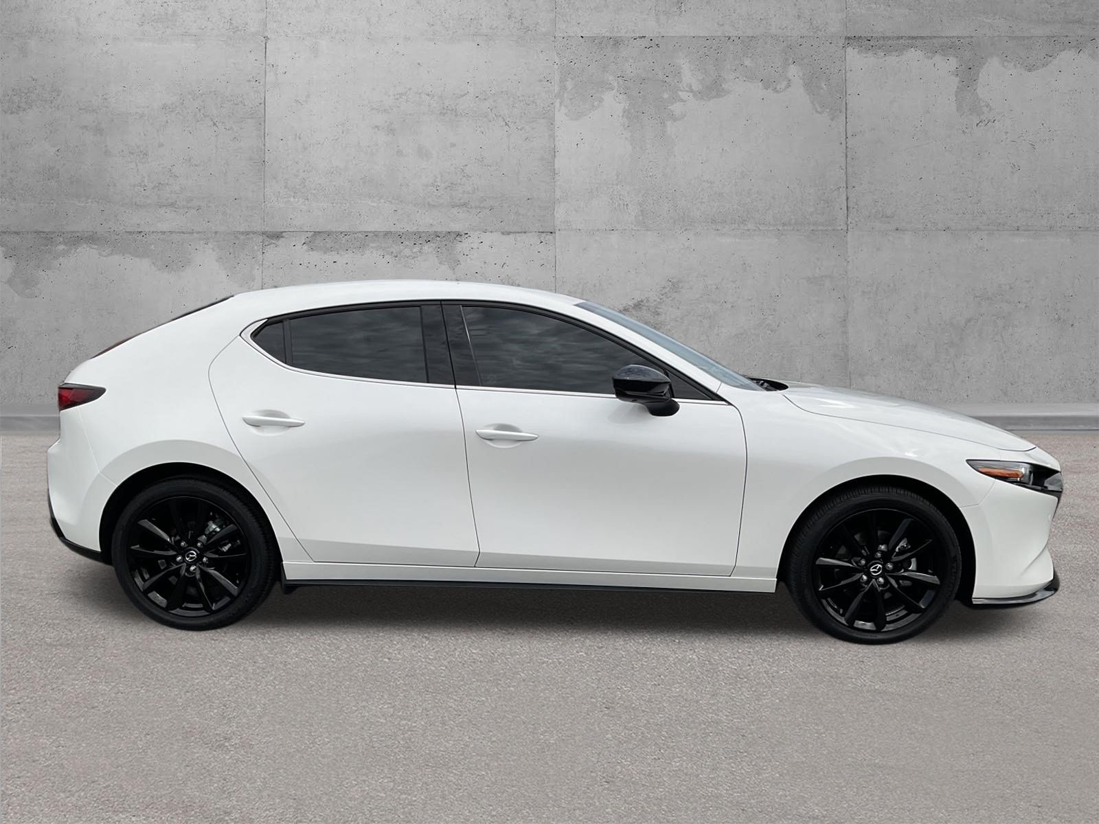 Used 2025 MAZDA MAZDA3 Hatchback w/Premium Plus Pkg AWD/4WD image 2