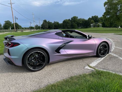 Used 2024 Chevrolet Corvette Stingray Preferred Cpe w/ Z51 Performance Package RWD image 9
