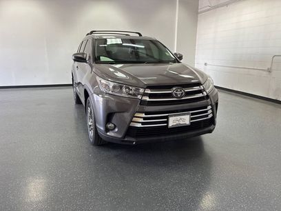 Used 2017 Toyota Highlander Limited Platinum