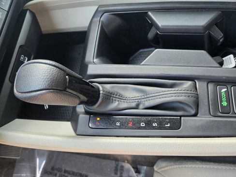 Certified 2023 Honda Accord EX image 17