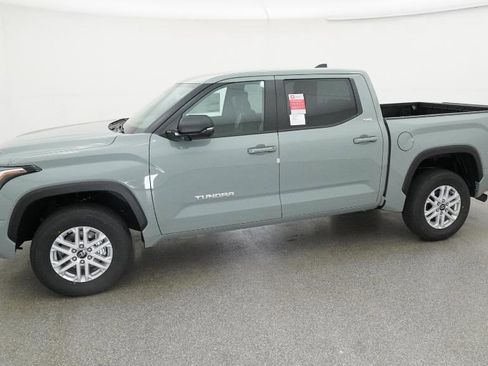 New 2026 Toyota Tundra SR5 AWD/4WD image 78