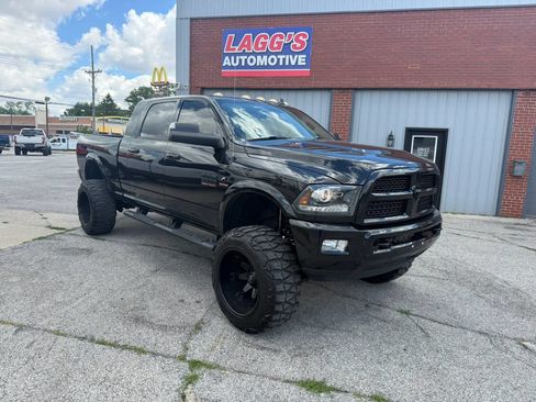 Used 2016 RAM 2500 Laramie w/ Sport Appearance Group AWD/4WD image 2
