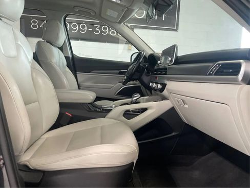 Used 2020 Kia Telluride S image 14