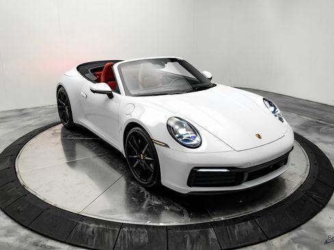 Used 2021 Porsche 911 Carrera 4 image 27