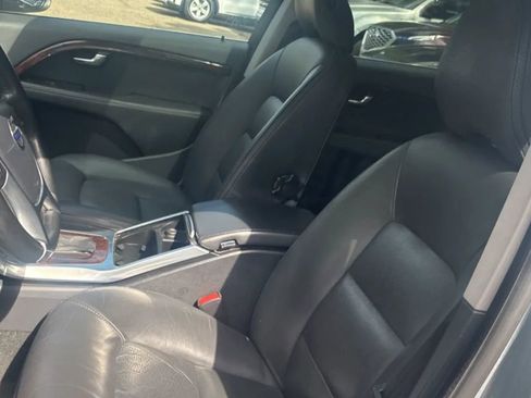 Used 2013 Volvo XC70 T6 AWD/4WD image 8