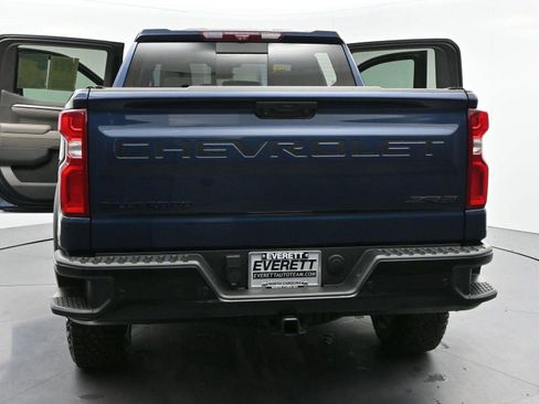 Used 2023 Chevrolet Silverado 1500 ZR2 w/ Technology Package image 44