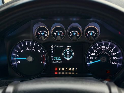 Used 2013 Ford F250 Lariat w/ Lariat Interior Pkg image 10