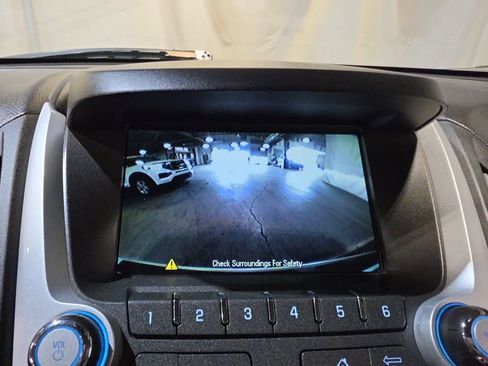 Used 2013 Chevrolet Equinox LT FWD image 22