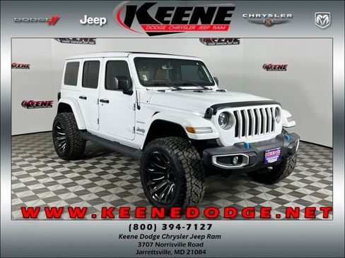 Used 2023 Jeep Wrangler Unlimited Sahara AWD/4WD image 1