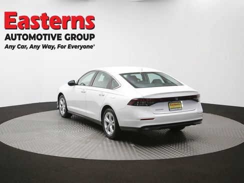Used 2025 Honda Accord LX image 60