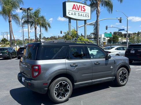 Used 2025 Ford Bronco Sport Outer Banks image 3