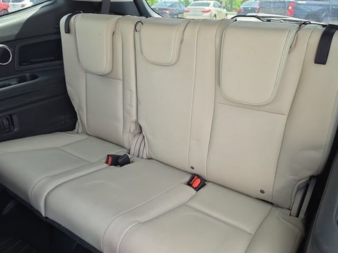 Used 2019 Subaru Ascent Limited AWD/4WD image 14