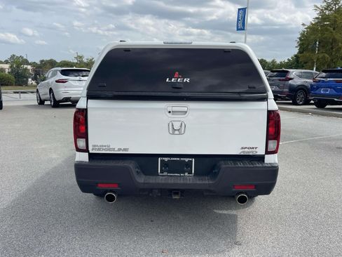 Used 2021 Honda Ridgeline Sport image 5