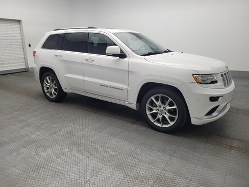 Used 2016 Jeep Grand Cherokee Summit w/ Platinum Series Group RWD image 11