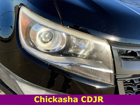 Used 2018 Chevrolet Colorado ZR2 w/ ZR2 Midnight Special Edition image 28