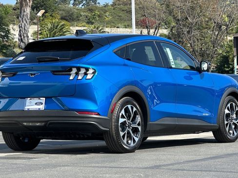 New 2026 Ford Mustang Mach-E Select w/ Interior Protection Package RWD image 3