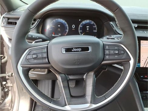 New 2026 Jeep Grand Cherokee L 4WD image 19