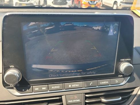 Certified 2025 Nissan Altima 2.5 SV FWD image 21