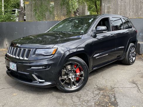 Used 2015 Jeep Grand Cherokee SRT w/ Luxury Group II AWD/4WD image 1