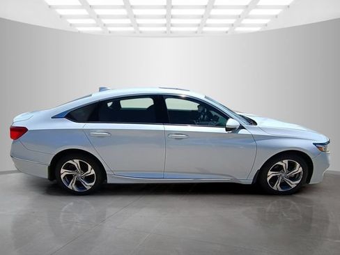 Used 2020 Honda Accord EX-L image 9
