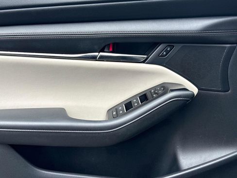 Certified 2023 MAZDA MAZDA3 s image 15