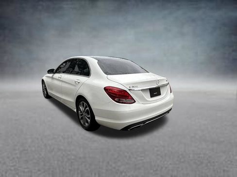 Used 2017 Mercedes-Benz C 300 Sedan image 5