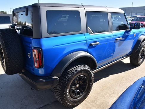 Used 2023 Ford Bronco Badlands w/ Sasquatch Package image 6