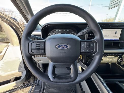 Used 2023 Ford F250 XLT w/ 360-Degree Camera Package image 21