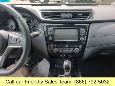 Used 2018 Nissan Rogue SL w/ Premium Package AWD/4WD image 19