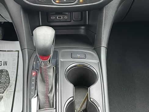 Used 2024 Chevrolet Equinox RS image 20